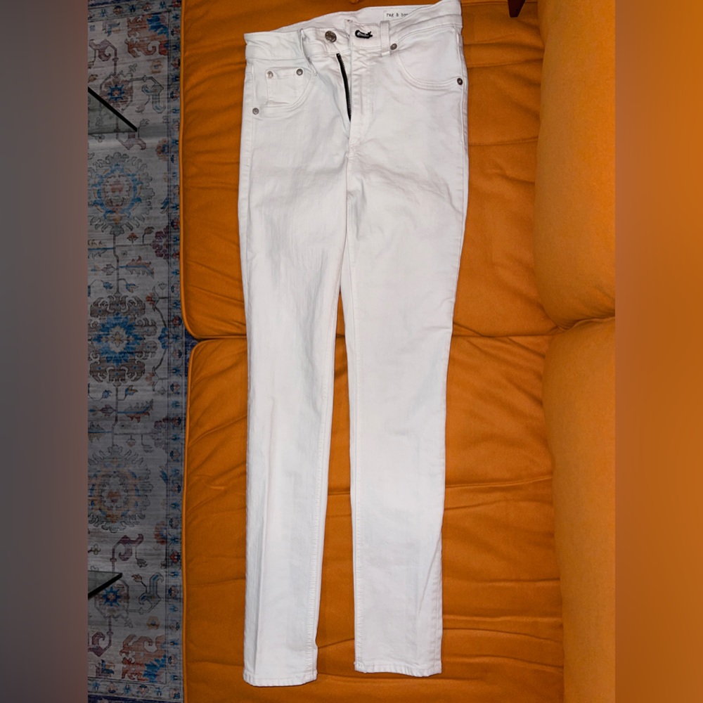 White denim jeans